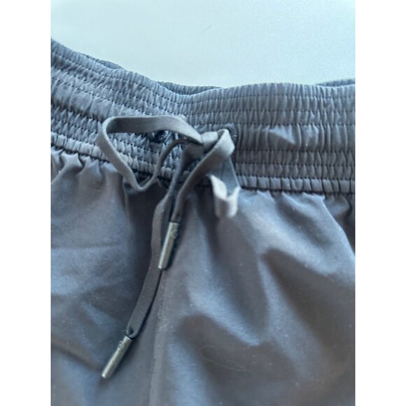 Lululemon On the Fly Shorts Black Women's Size 2 Athletic - Picture 5 of 7